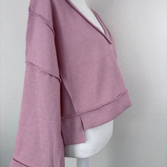 BDG Urban Outfitters women's small pink v-neck oversized wide cropped pullover - Picture 3 of 8